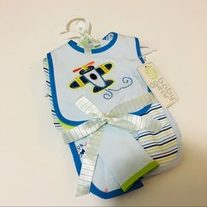 BABY BIB & BURP SET